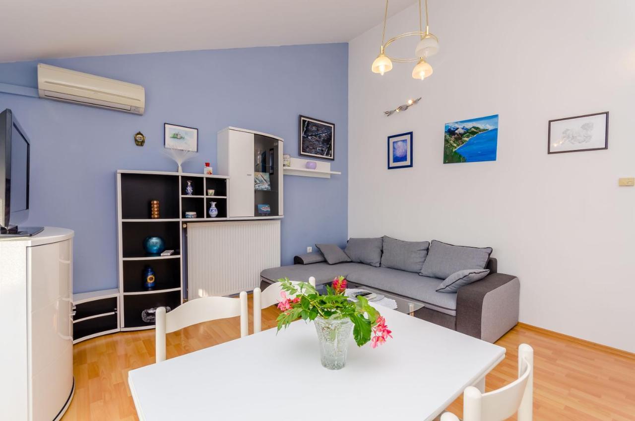 Apartments Maslina トロギール エクステリア 写真