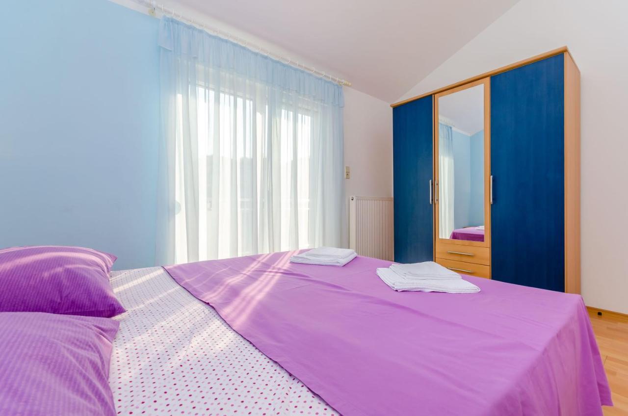 Apartments Maslina トロギール エクステリア 写真